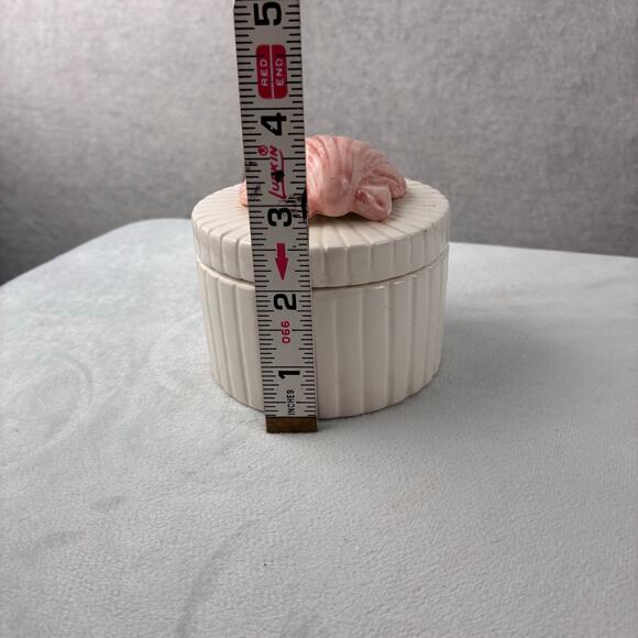 Fits & Floyd Hand Painted Coquille Trinket Dish W/Lid Pink White Scalloped Shell - Picture 3 of 7